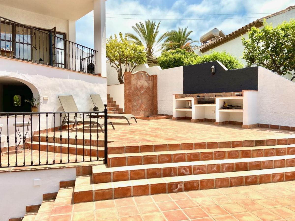 ネルハ Casa Albaヴィラ エクステリア 写真